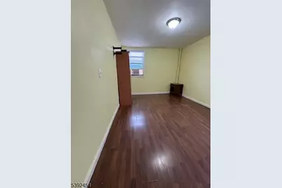278 284Dayton St, Newark, NJ 07114 - Photo 3