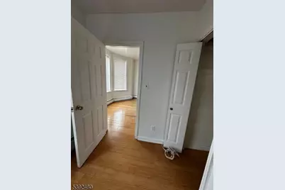 193 Armstrong Ave, Jersey City, NJ 07305 - Photo 3