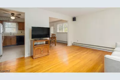 13 Glen Rd N, Vernon, NJ 07422 - Photo 11