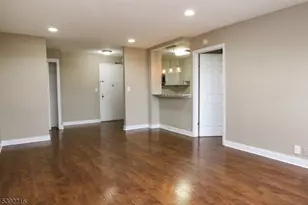 39 E 39th St, Paterson, NJ 07514 - Photo 9