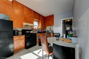 20 Heckel St, Belleville, NJ 07109 - Photo 9