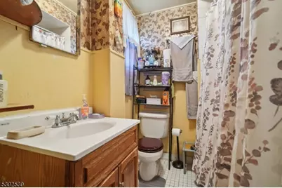 9 Joyce St, West Orange Township, NJ 07052 - Photo 17