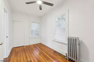 74 Forest St, Montclair, NJ 07042 - Photo 17