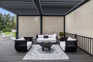 827 Alden Rd, Paramus, NJ 07652 - Photo 29