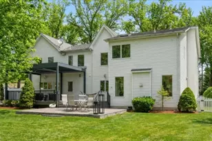 827 Alden Rd, Paramus, NJ 07652 - Photo 27