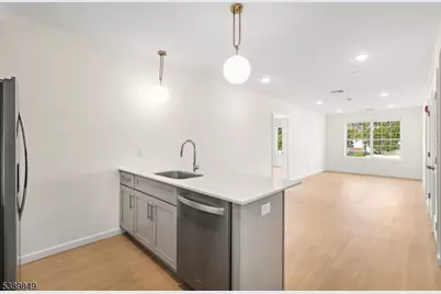 70 Ridgedale Ave #207, Morristown, NJ 07960 - Photo 5