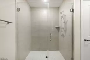 70 Ridgedale Ave, Morristown, NJ 07960 - Photo 11