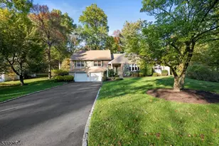 9 Acorn Pl, North Caldwell, NJ 07006 - Photo 1