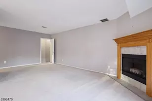 216 Woods Edge Dr, Roxbury Township, NJ 07876 - Photo 11