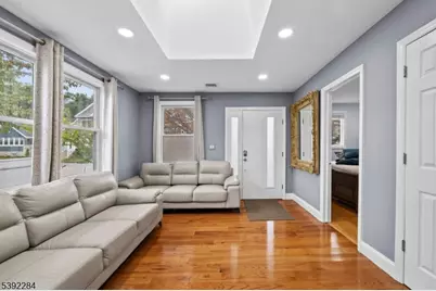 298 4th Ave, Hawthorne, NJ 07506 - Photo 9