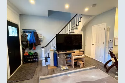 425 Lafayette St, Newark, NJ 07105 - Photo 3