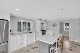 698 Foothill Rd, Bridgewater, NJ 08807 - Photo 15