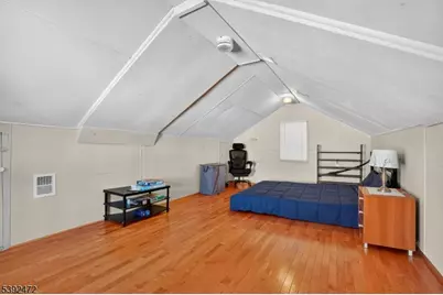 1010 Falls Ter, Union Township, NJ 07083 - Photo 13