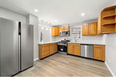 829 S 2nd St, Plainfield, NJ 07063 - Photo 3