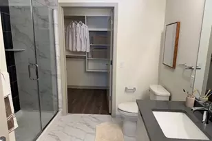 100 Eisenhower Pkwy, Livingston, NJ 07039 - Photo 5