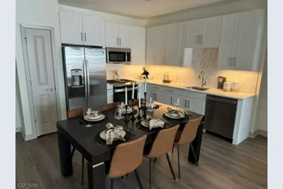 100 Eisenhower Pkway #358, Livingston, NJ 07039 - Photo 3