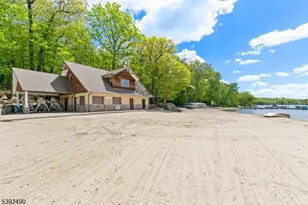 2 Briarcliff Terrace, Kinnelon, NJ 07405 - Photo 43