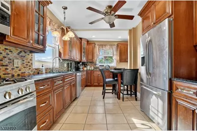 53 Wilcox Ave, East Orange, NJ 07018 - Photo 13