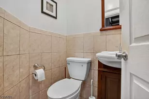 53 Wilcox Ave, East Orange, NJ 07018 - Photo 15