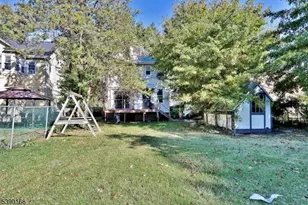 164 E Clay Ave, Roselle Park, NJ 07204 - Photo 3