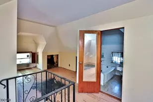 164 E Clay Ave, Roselle Park, NJ 07204 - Photo 27