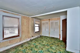 164 E Clay Ave, Roselle Park, NJ 07204 - Photo 23