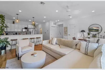 936 Pavonia Ave #3A, Jersey City, NJ 07306 - Photo 9