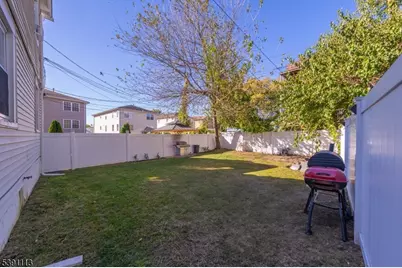 17 Cottage Pl, East Orange, NJ 07017 - Photo 15