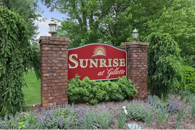 4 Sunrise Dr, Long Hill Township, NJ 07933 - Photo 3