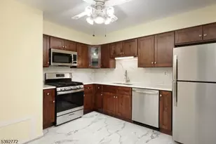 4 Sunrise Dr, Long Hill Township, NJ 07933 - Photo 5