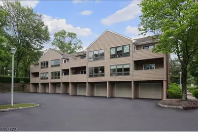 4 Sunrise Dr, Long Hill Township, NJ 07933 - Photo 21