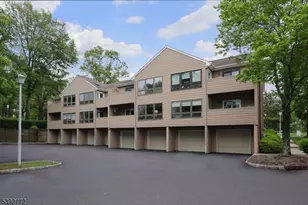 4 Sunrise Dr, Long Hill Township, NJ 07933 - Photo 21