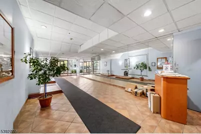 704 712 N Broad St #8B, Elizabeth, NJ 07208 - Photo 15