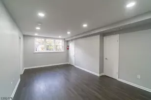 106 College Dr, Edison Twp., NJ 08817 - Photo 7