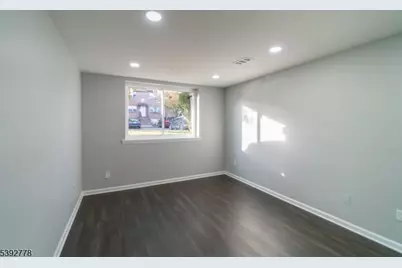 106 College Dr #106, Edison Twp., NJ 08817 - Photo 15