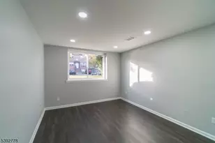 106 College Dr, Edison Twp., NJ 08817 - Photo 15