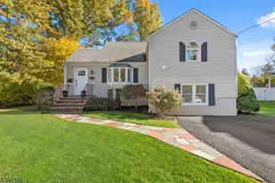 17 Beechwood Rd, Florham Park, NJ 07932 - Photo 1