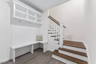 221 Myrtle Rd, Warren Township, NJ 07059 - Photo 3