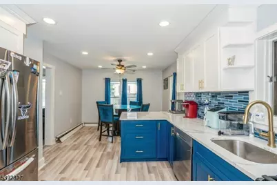 63 Hamburg Ave, Sussex, NJ 07461 - Photo 5