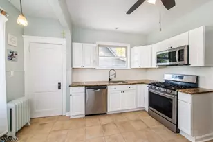 331 Diamond Bridge Ave, Hawthorne, NJ 07506 - Photo 5