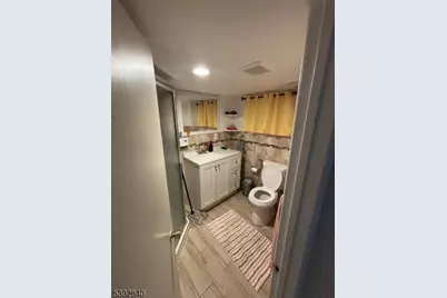 154 Sayre St, Elizabeth, NJ 07208 - Photo 3
