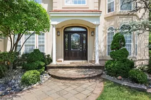 23 Valley Wood Dr, Franklin Township, NJ 08873 - Photo 1