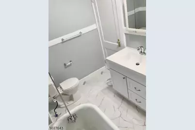 927 S Park Ter #2, Union Township, NJ 07083 - Photo 9