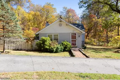 318 Germantown Rd, West Milford, NJ 07480 - Photo 3