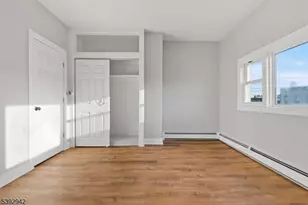 139 Ripley Pl, Elizabeth, NJ 07206 - Photo 17