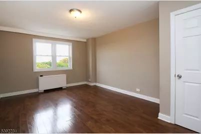 39 E 39th St #412, Paterson, NJ 07514 - Photo 17