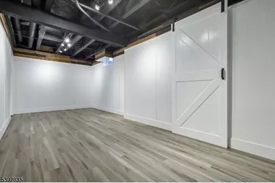 13 Winding Brook Rd, Hamburg, NJ 07419 - Photo 17