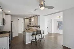 13 Winding Brook Rd, Hamburg, NJ 07419 - Photo 11