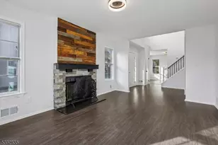 13 Winding Brook Rd, Hamburg, NJ 07419 - Photo 9