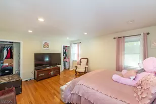 11 Mountain Way S, West Orange Township, NJ 07052 - Photo 23